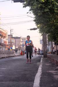 BIB: 12348
                            <button type="button" onclick="openModal(3747146)" class="btn btn-primary btn-sm float-right btn-popup" data-toggle="modal" data-target=".modal-high-quality">
                        <i class="fas fa-shopping-cart"></i> Add to Cart
                    </button>
                                            <button type="button" onclick="isThisMe(3747146, true)" class="btn btn-success btn-sm float-right btn-popup btn-isme hidden" data-toggle="tooltip" data-placement="bottom" title="นี่คือรูปของคุณใช่ไหม คลิกที่นี่เพื่อเอาเข้าอัลบั้ม">
                        <i class="fas fa-plus"></i> Add to album
                    </button>
                    <button type="button" onclick="isThisMe(3747146, false)" class="btn btn-warning btn-sm float-right btn-popup btn-isnotme hidden">
                        <i class="fas fa-ban"></i> Remove from album
                    </button>